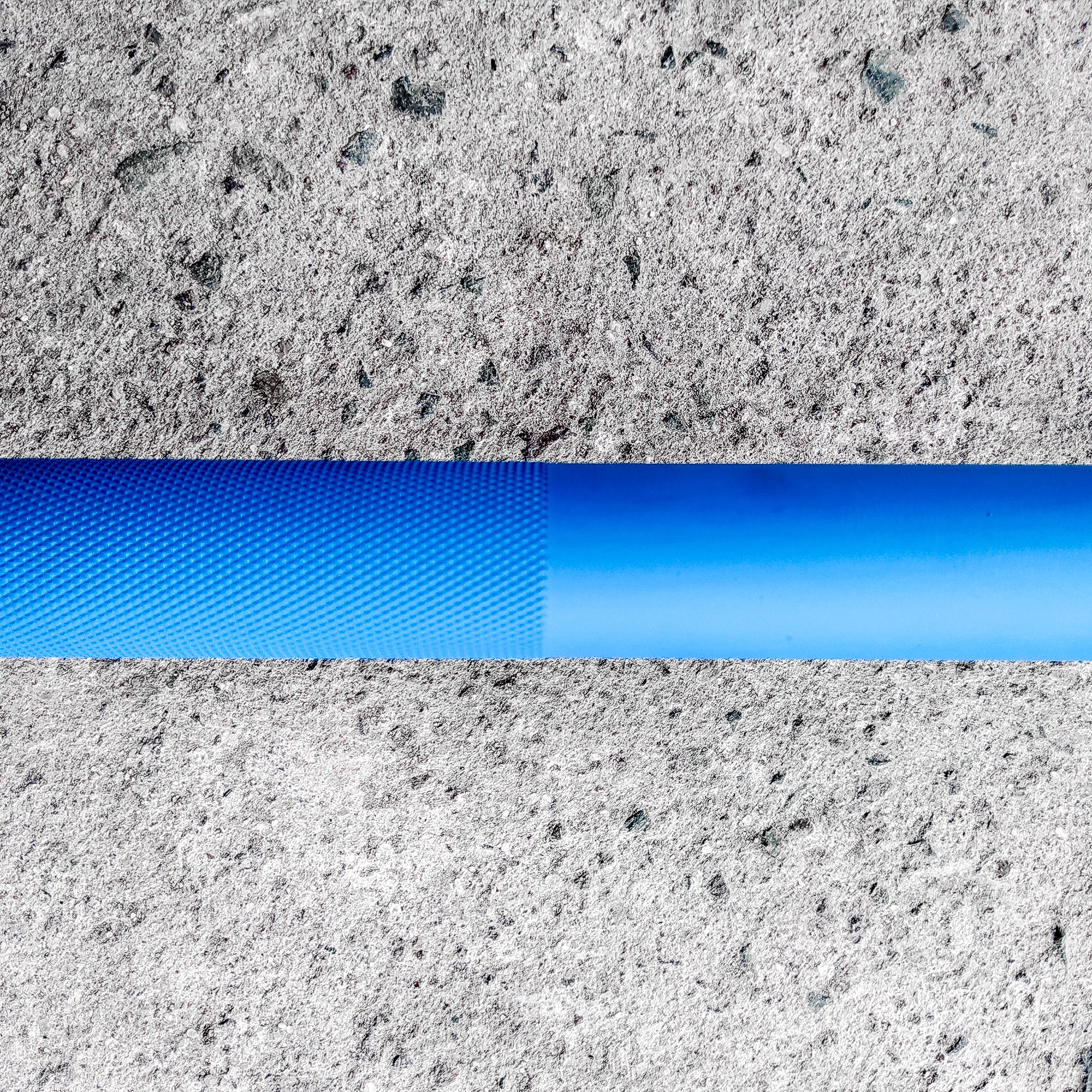 PlayHard Men's Cerakote Kara Olympic Barbell 20 KG